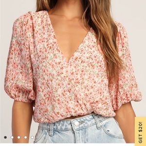 Flirty Florals Pink Floral Print Crinkle Surplice Crop Top Size Small